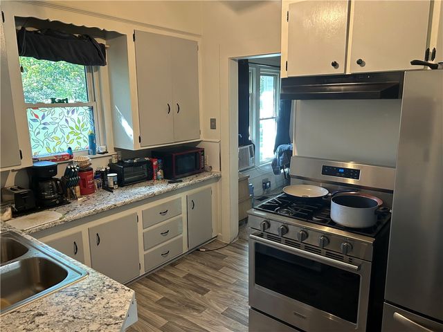 300 E Thompson Street, Clarksville, AR 72830