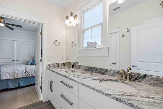 4916 3RD STREET N, St Petersburg, FL 33703