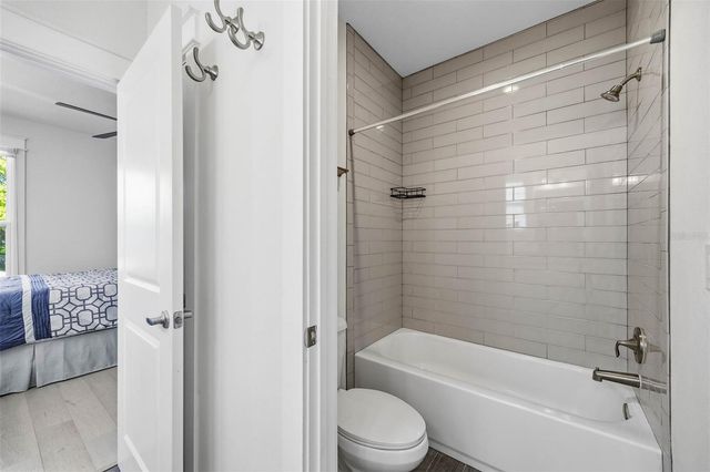 4916 3RD STREET N, St Petersburg, FL 33703