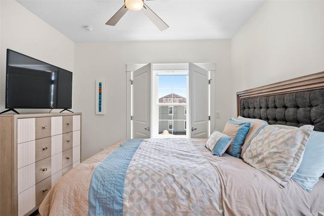 4916 3RD STREET N, St Petersburg, FL 33703