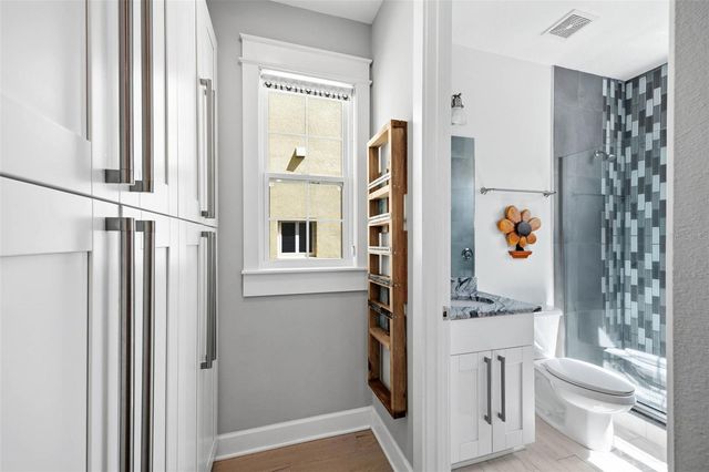 4916 3RD STREET N, St Petersburg, FL 33703