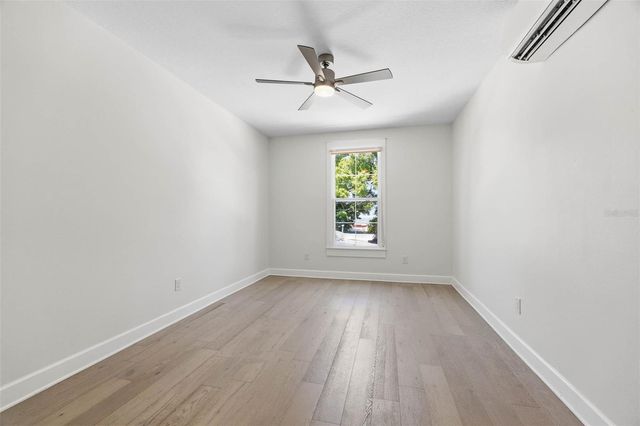 4916 3RD STREET N, St Petersburg, FL 33703