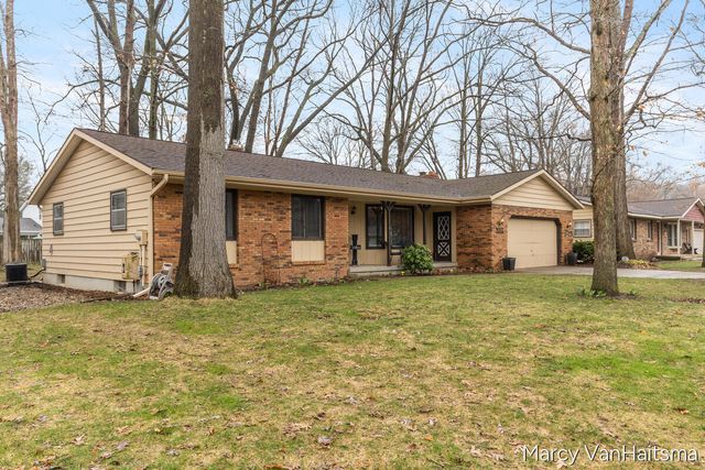 6898 Georgetown Avenue, Hudsonville, MI 49426