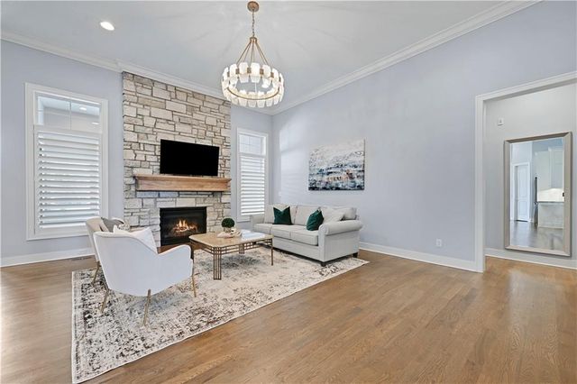 10715 W 142nd Terrace, Overland Park, KS 66221