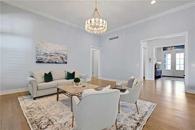 10715 W 142nd Terrace, Overland Park, KS 66221