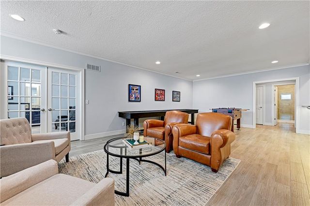 10715 W 142nd Terrace, Overland Park, KS 66221