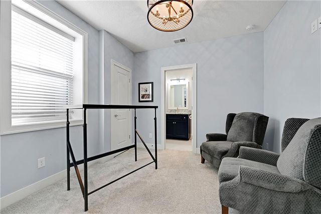 10715 W 142nd Terrace, Overland Park, KS 66221