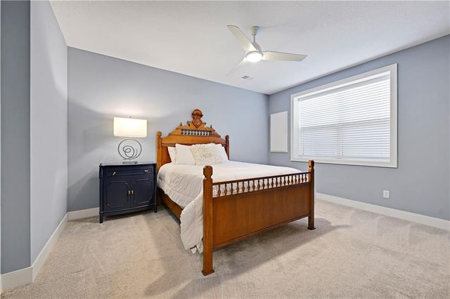 10715 W 142nd Terrace, Overland Park, KS 66221