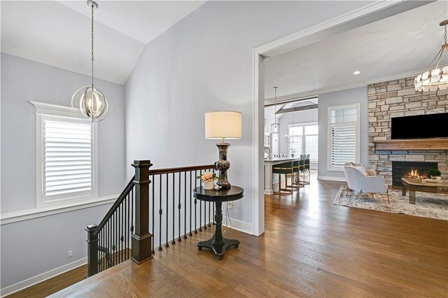 10715 W 142nd Terrace, Overland Park, KS 66221