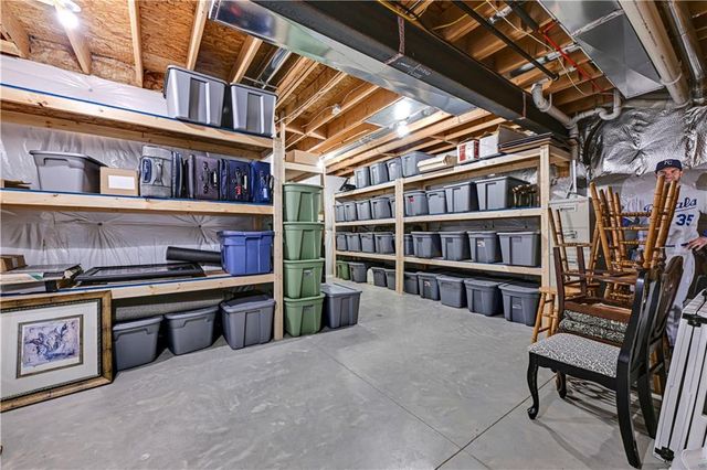 10715 W 142nd Terrace, Overland Park, KS 66221