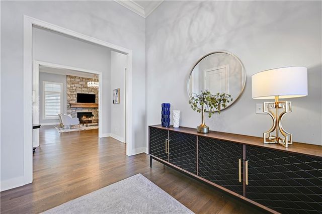 10715 W 142nd Terrace, Overland Park, KS 66221