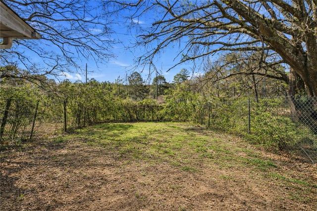 1156 Pinedale Circle NW, Conyers, GA 30012