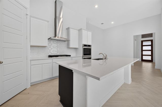 2919 Golden Isle Drive, Texas City, TX 77568