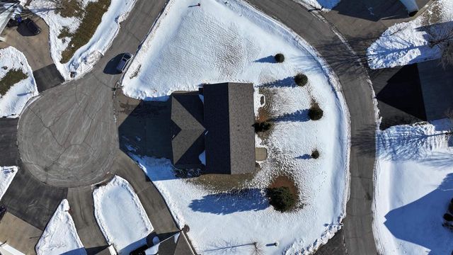 W3127 GLENBROOKE COURT, Appleton, WI 54915