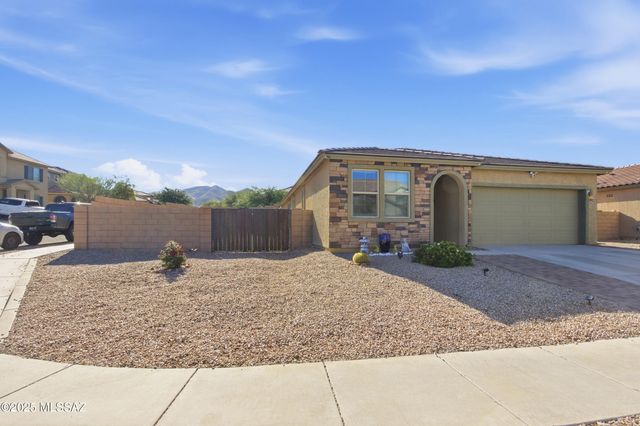 10822 E Franklin Falls Way, Vail, AZ 85641