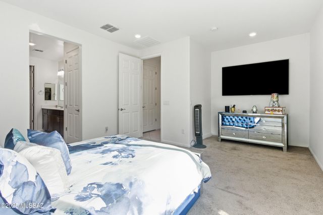 10822 E Franklin Falls Way, Vail, AZ 85641