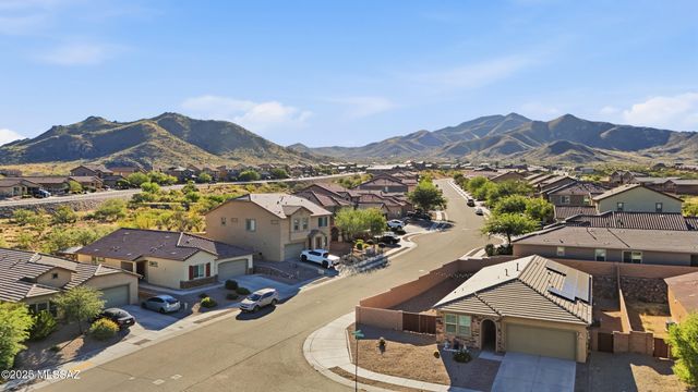 10822 E Franklin Falls Way, Vail, AZ 85641