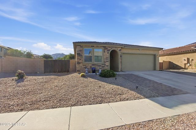 10822 E Franklin Falls Way, Vail, AZ 85641