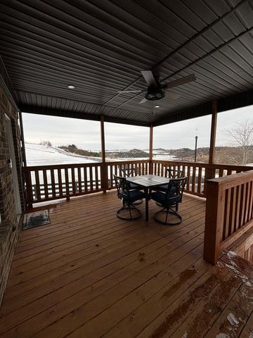 659 Clubhouse Drive, Prestonsburg, KY 41653