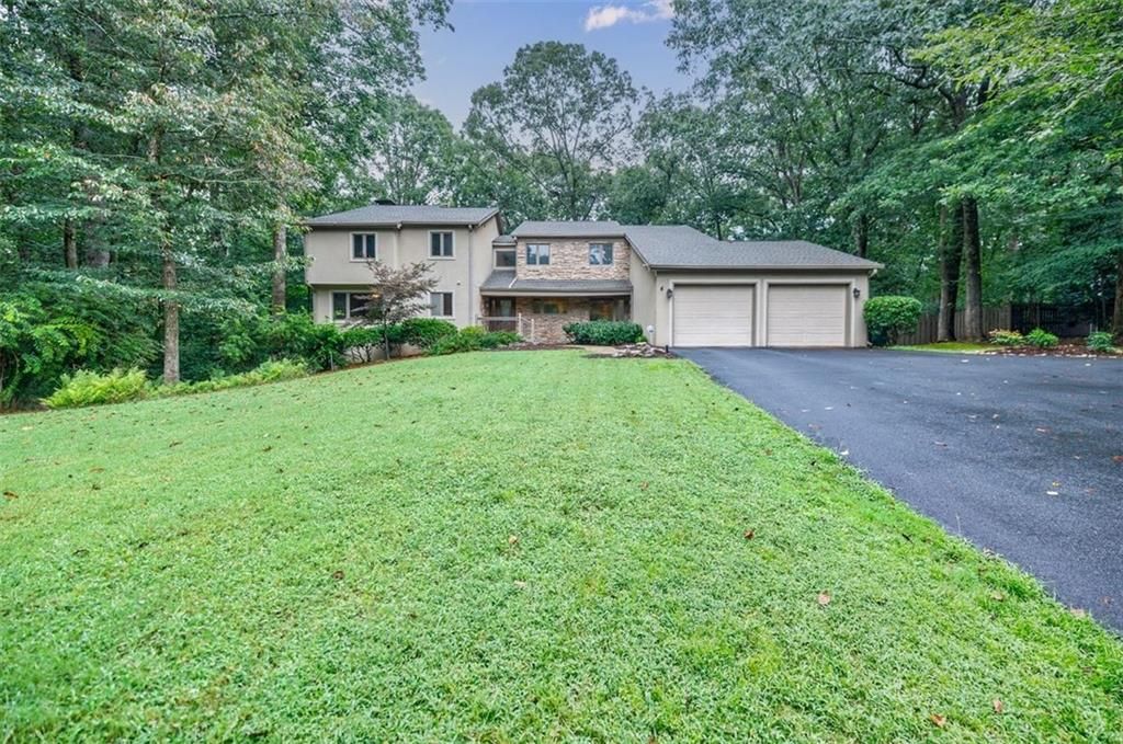 1665 Chevron Way, Sandy Springs, GA 30350