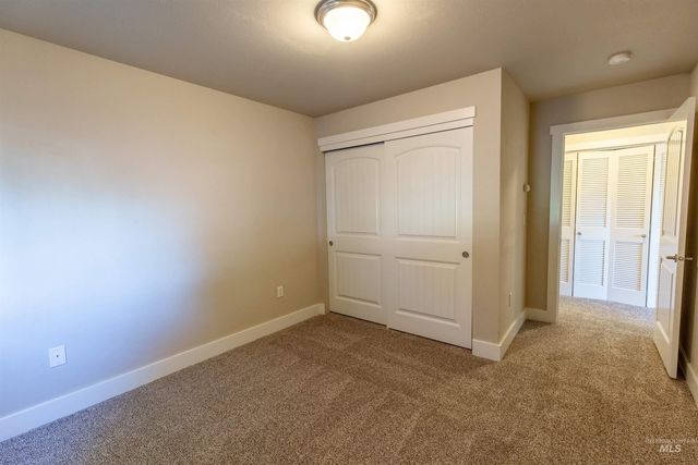 11073 W Garverdale Ln #103, Boise, ID 83713