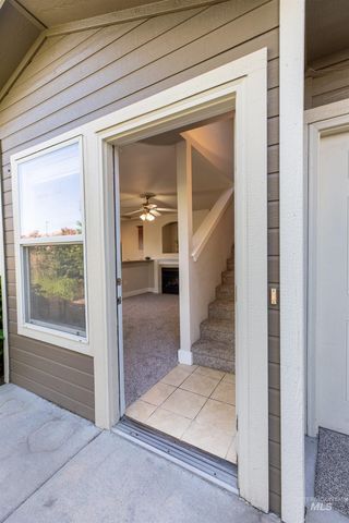 11073 W Garverdale Ln #103, Boise, ID 83713