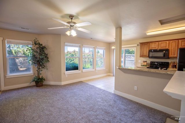 11073 W Garverdale Ln #103, Boise, ID 83713