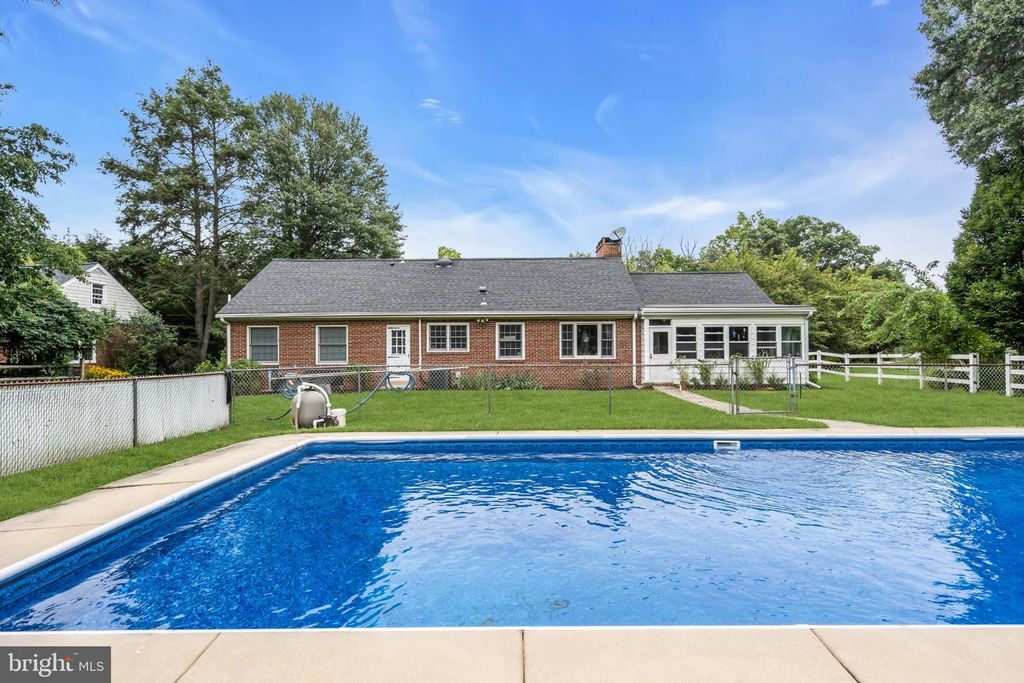 402 WASHINGTON CROSSING PENNINGTON RD, TITUSVILLE, NJ 08560 — photo 2