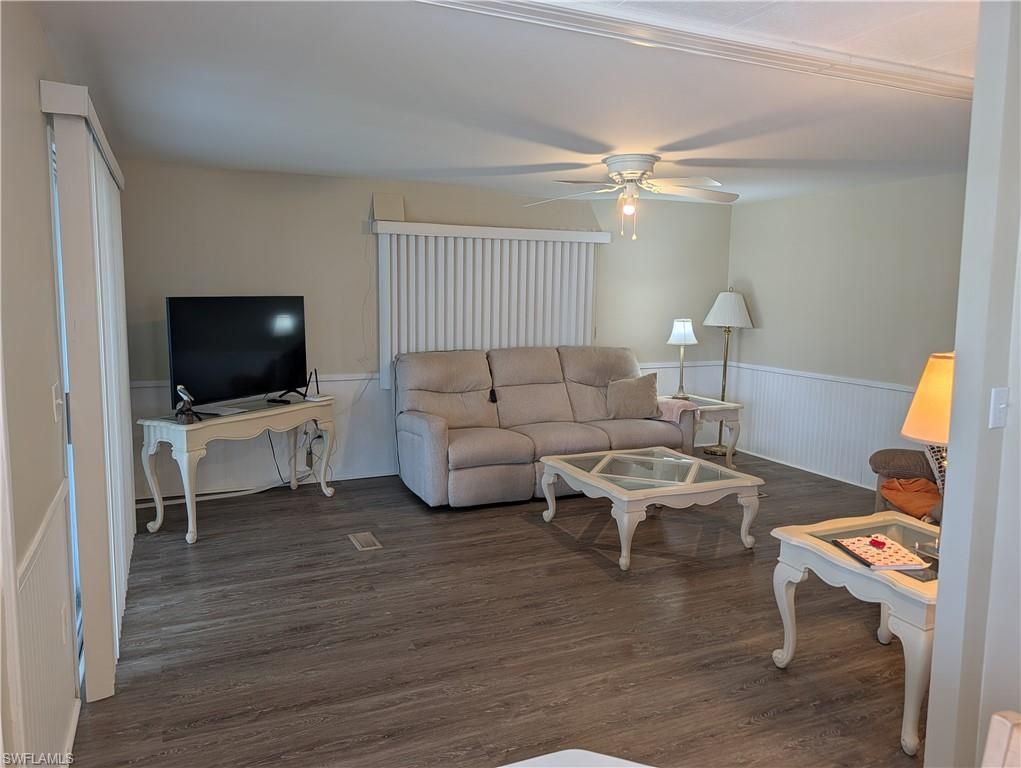 810 Hollyberry CT, NORTH FORT MYERS, FL 33917 — photo 4