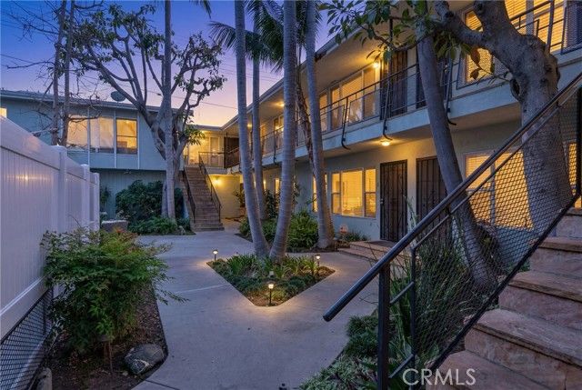 1404 E 1st Street 5, Long Beach, CA 90802