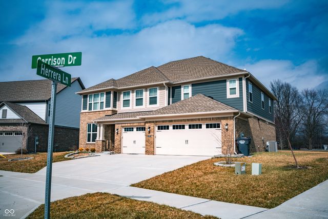 902 Garrison Drive, Greenwood, IN 46143