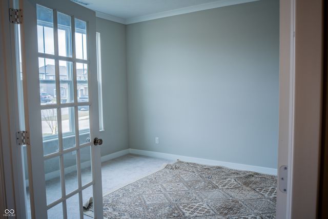 902 Garrison Drive, Greenwood, IN 46143