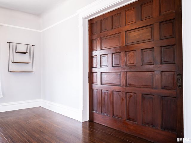 725 PARK Avenue, Pekin, IL 61554