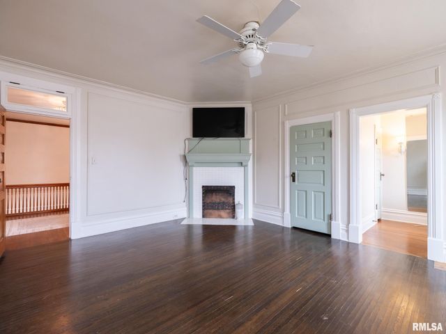 725 PARK Avenue, Pekin, IL 61554