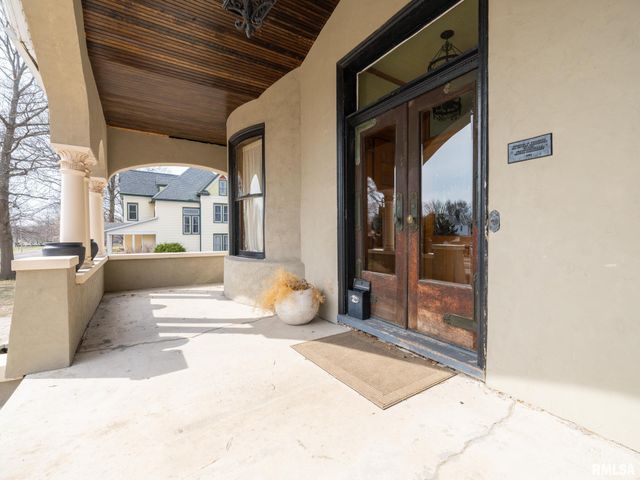 725 PARK Avenue, Pekin, IL 61554