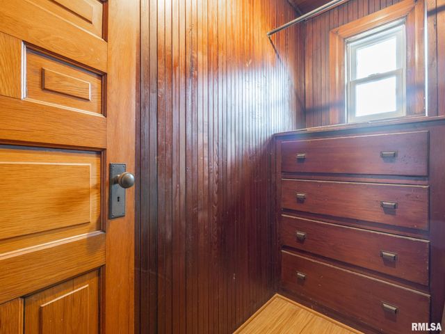 725 PARK Avenue, Pekin, IL 61554