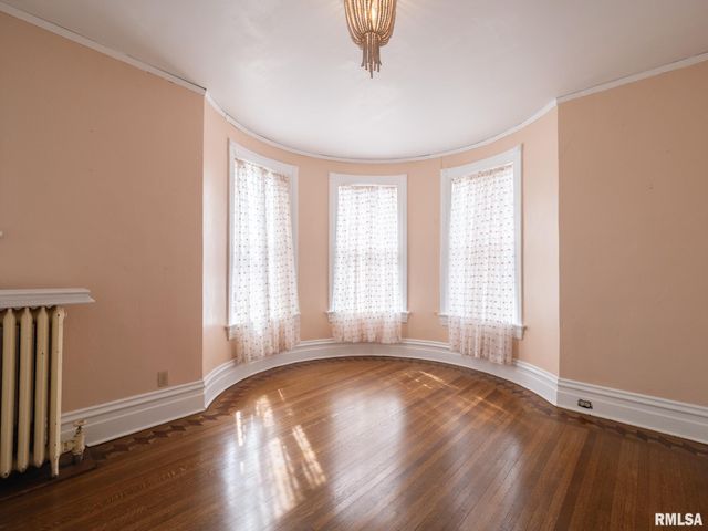 725 PARK Avenue, Pekin, IL 61554