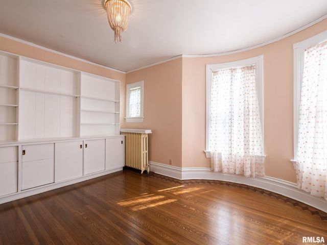 725 PARK Avenue, Pekin, IL 61554