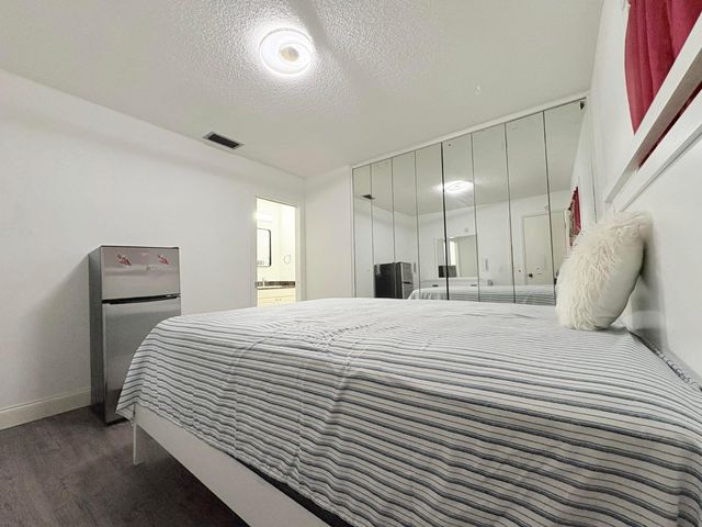 5775 W Fernley Drive W 121, West Palm Beach, FL 33415