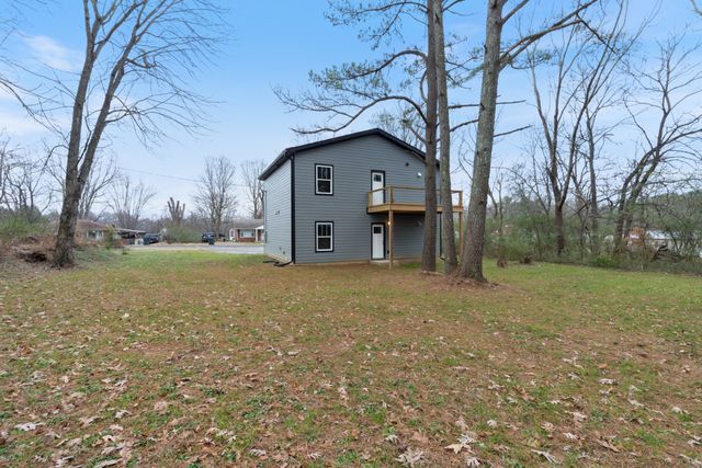 103 Mack St, Dickson, TN 37055