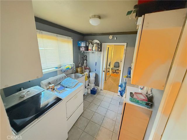 220 E Avenue 38, Los Angeles, CA 90031