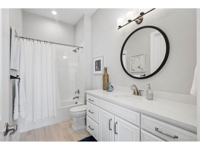 8457 S Shawnee Ct, Aurora, CO 80016