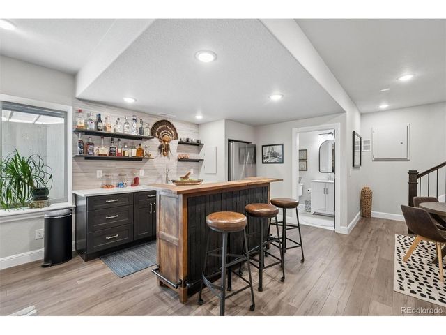 8457 S Shawnee Ct, Aurora, CO 80016