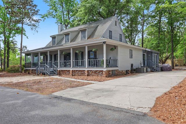 40 Pine Grove Ln., Georgetown, SC 29440