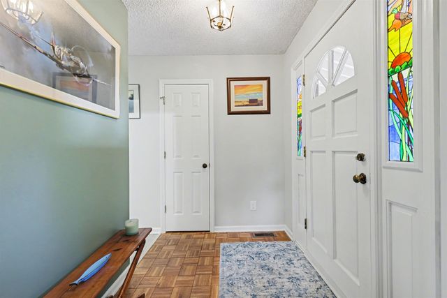 40 Pine Grove Ln., Georgetown, SC 29440