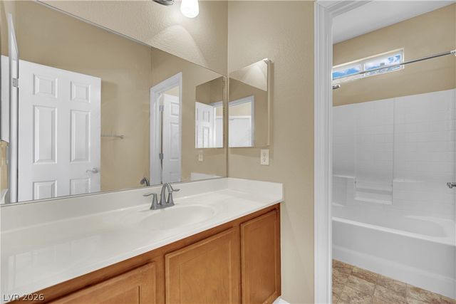 283 Trailing Putt Way, Las Vegas, NV 89148