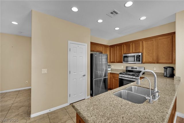 283 Trailing Putt Way, Las Vegas, NV 89148