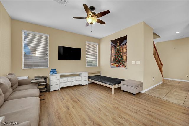 283 Trailing Putt Way, Las Vegas, NV 89148
