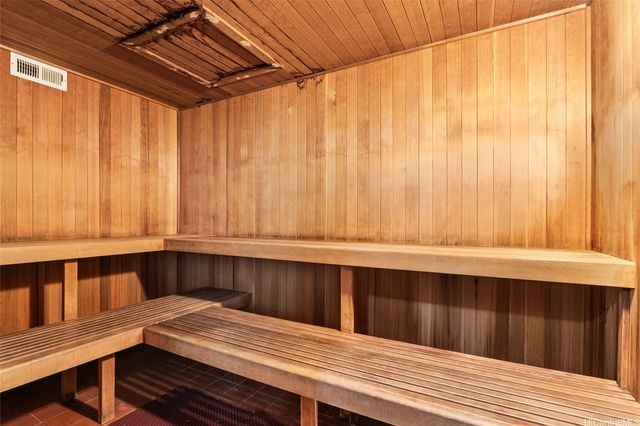 583 Kamoku Street DH1707, Honolulu, HI 96826
