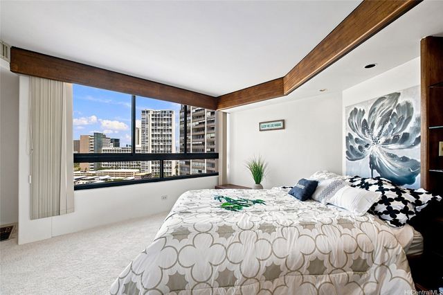 583 Kamoku Street DH1707, Honolulu, HI 96826